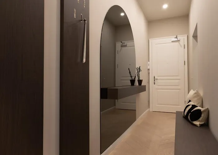 Apartament Luxury For 10 In Prime Location